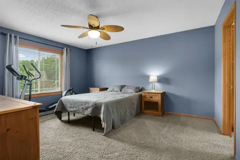 16098 Kennard Court Lakeville MN 55044
