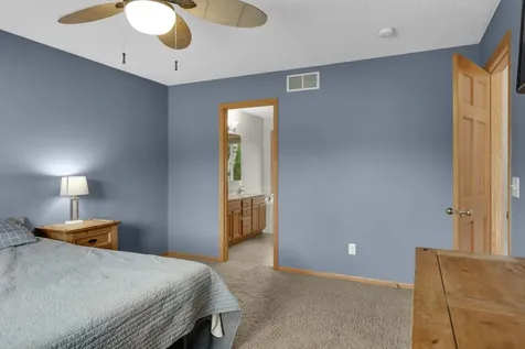 16098 Kennard Court Lakeville MN 55044