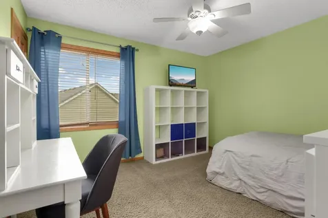 16098 Kennard Court Lakeville MN 55044