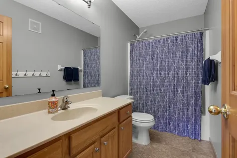 16098 Kennard Court Lakeville MN 55044