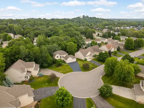16098 Kennard Court Lakeville MN 55044