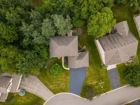 16098 Kennard Court Lakeville MN 55044