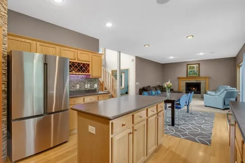 16098 Kennard Court Lakeville MN 55044
