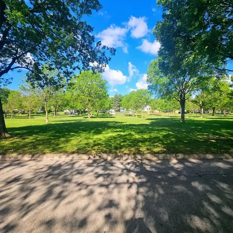 3342 Xerxes Avenue N Minneapolis MN 55412