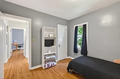 3342 Xerxes Avenue N Minneapolis MN 55412