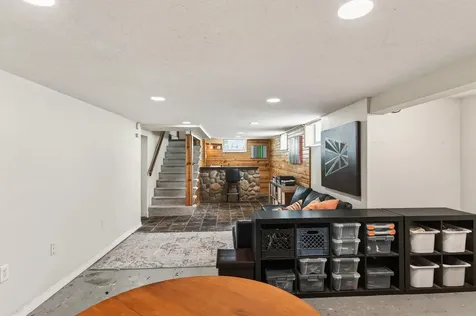 3342 Xerxes Avenue N Minneapolis MN 55412