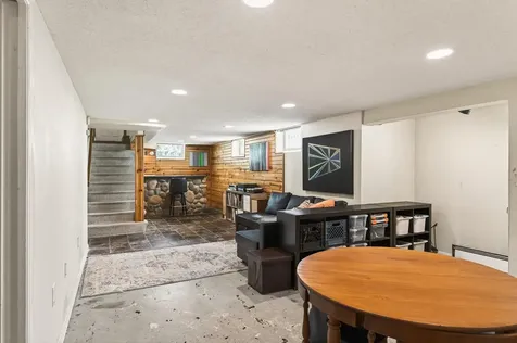 3342 Xerxes Avenue N Minneapolis MN 55412