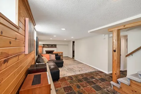 3342 Xerxes Avenue N Minneapolis MN 55412