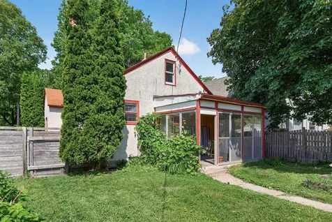 3342 Xerxes Avenue N Minneapolis MN 55412