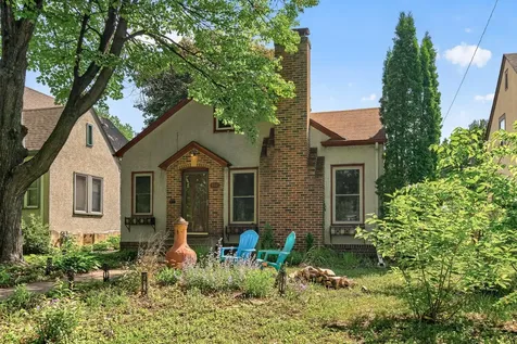 3342 Xerxes Avenue N Minneapolis MN 55412