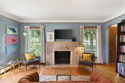 3342 Xerxes Avenue N Minneapolis MN 55412