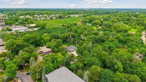 19 Westwood Road Minnetonka MN 55305