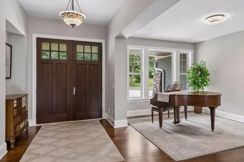 19 Westwood Road Minnetonka MN 55305