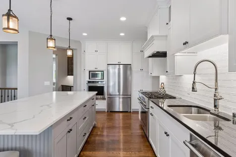 19 Westwood Road Minnetonka MN 55305