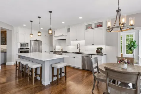 19 Westwood Road Minnetonka MN 55305
