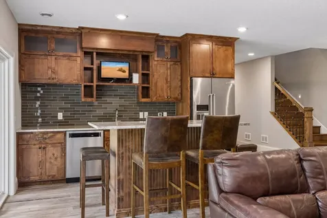19 Westwood Road Minnetonka MN 55305