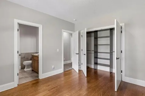 19 Westwood Road Minnetonka MN 55305