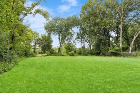 19 Westwood Road Minnetonka MN 55305