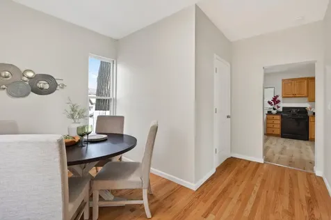 558 Osceola Avenue S Saint Paul MN 55102