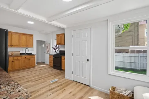 558 Osceola Avenue S Saint Paul MN 55102
