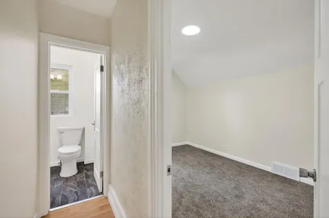 558 Osceola Avenue S Saint Paul MN 55102