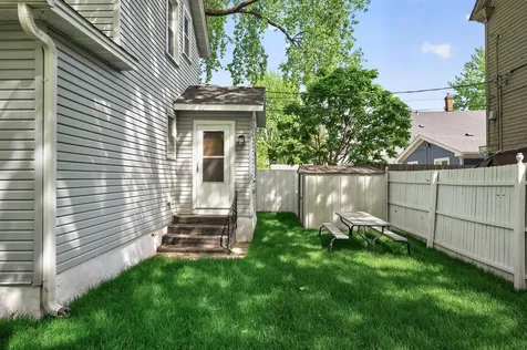 558 Osceola Avenue S Saint Paul MN 55102