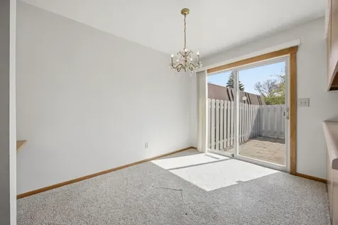 1510 16 1/2 Street S Fargo ND 58103