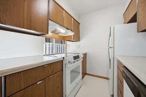 1510 16 1/2 Street S Fargo ND 58103