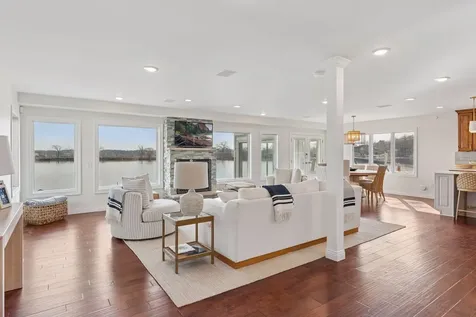 2807 Mckenzie Point Road Wayzata MN 55391