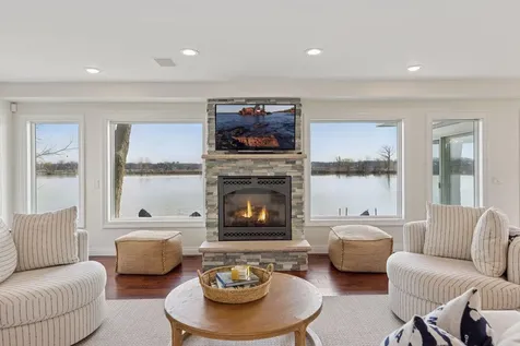 2807 Mckenzie Point Road Wayzata MN 55391