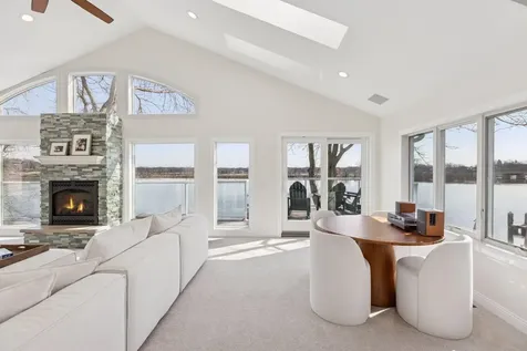 2807 Mckenzie Point Road Wayzata MN 55391