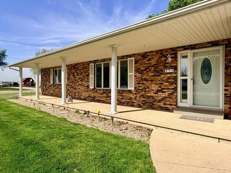 615 Lake Avenue E Fulda MN 56131