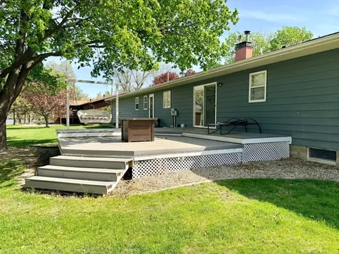 615 Lake Avenue E Fulda MN 56131
