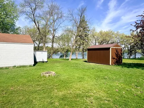 615 Lake Avenue E Fulda MN 56131