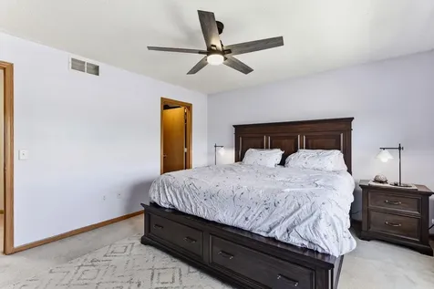 1354 Phalen Boulevard Saint Paul MN 55106