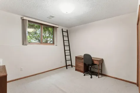 1935 Humboldt Avenue West Saint Paul MN 55118