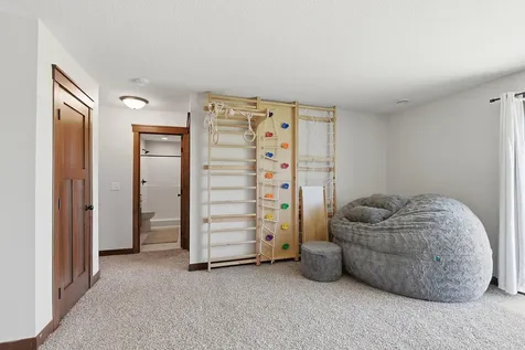 2802 213th Street W Farmington MN 55024