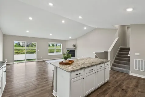 7654 207th Street W Lakeville MN 55044