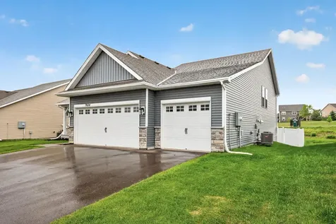 7654 207th Street W Lakeville MN 55044