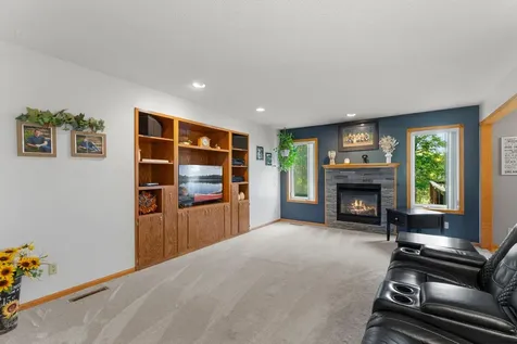 29376 Hillcrest Drive Stacy MN 55079