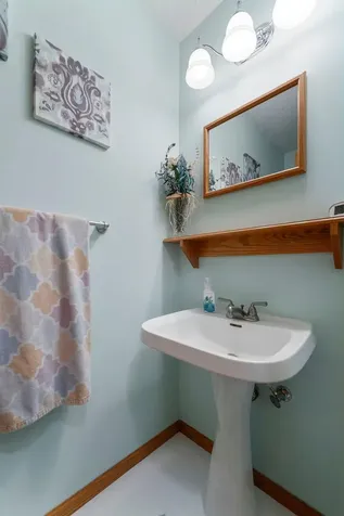 29376 Hillcrest Drive Stacy MN 55079