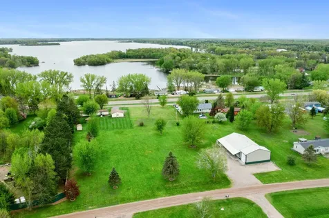 11330 Lakeview Heights Road Pine City MN 55063