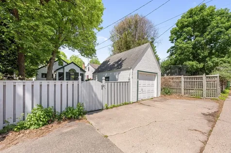 4019 Xerxes Avenue S Minneapolis MN 55410