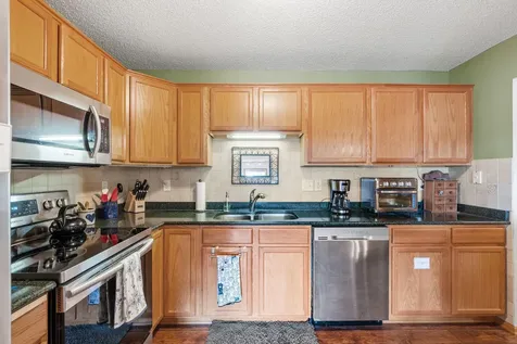 2231 Penn Place North Saint Paul MN 55109