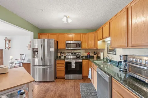 2231 Penn Place North Saint Paul MN 55109