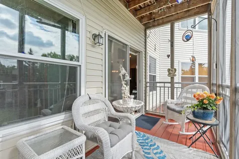 2231 Penn Place North Saint Paul MN 55109
