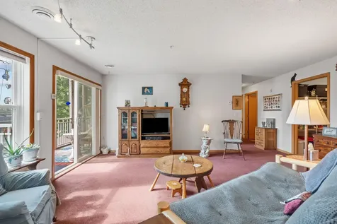 2231 Penn Place North Saint Paul MN 55109