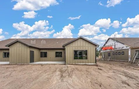 1077 Legend Lane River Falls WI 54022