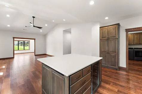 1077 Legend Lane River Falls WI 54022