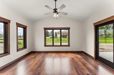 1077 Legend Lane River Falls WI 54022